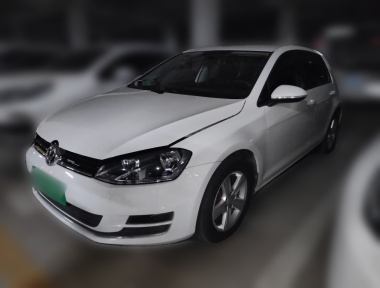 Volkswagen Golf 2015 Volkswagen Golf 2015 immagine di auto