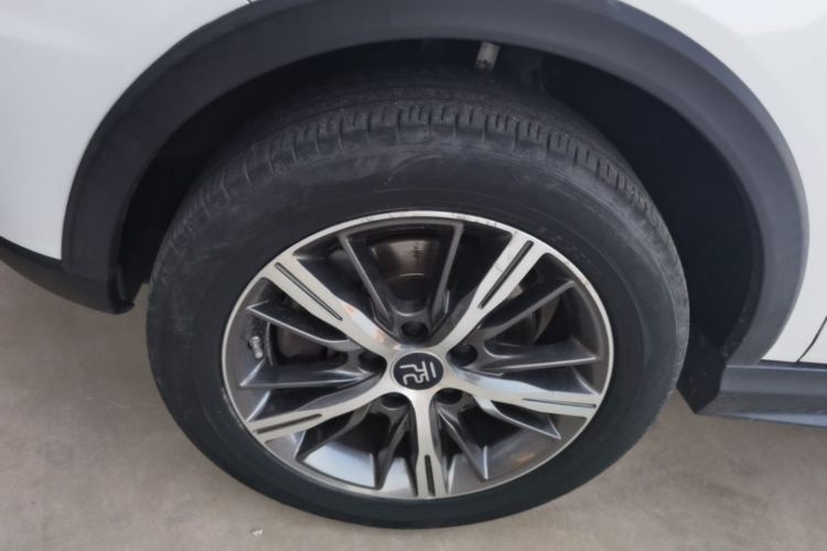 BYD Yuan New Energy 2019 #9 BYD Yuan New Energy 2019 car image #9
