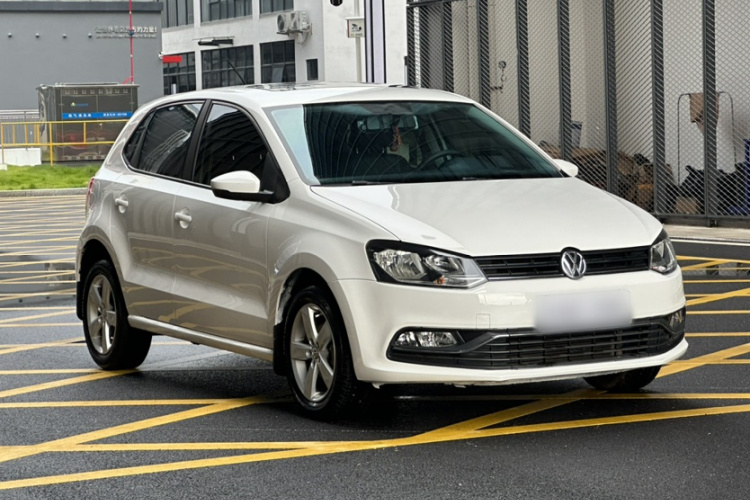 Volkswagen Polo 2016 #6 Volkswagen Polo 2016 car image #6