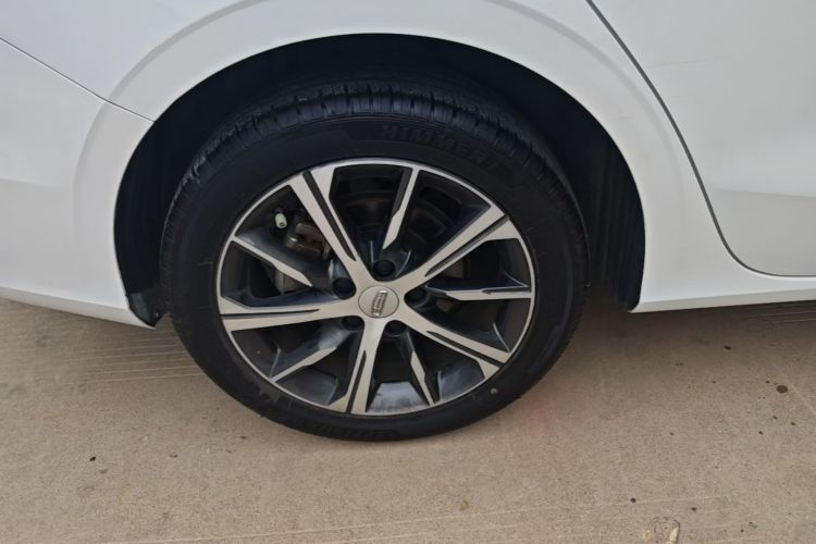 GEELY Emgrand 2023 #10 GEELY Emgrand 2023 car image #10