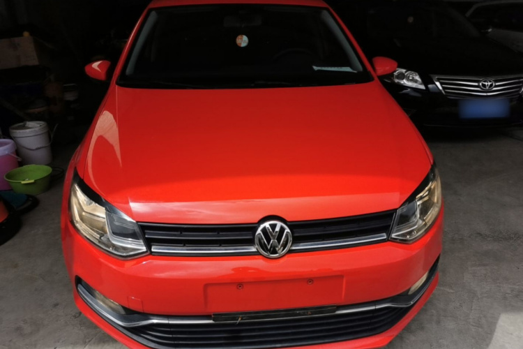 Volkswagen Polo 2014 car image #3