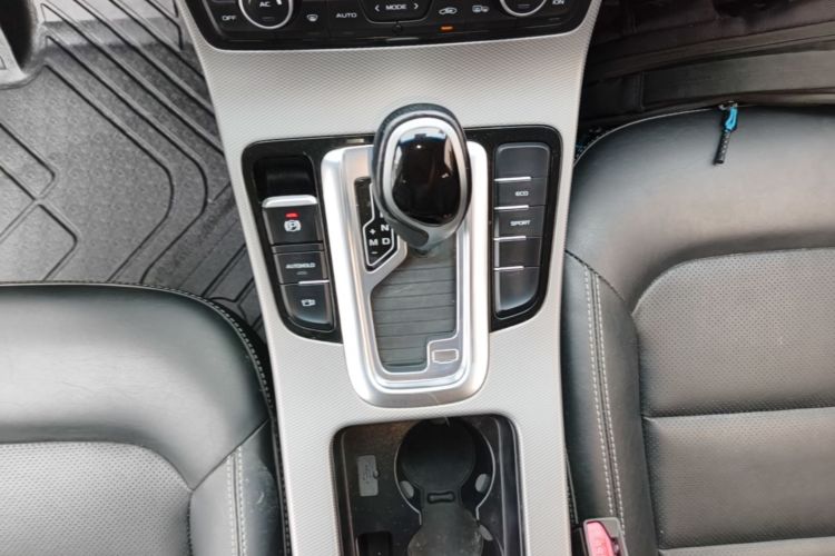 GEELY Emgrand GS 2018 car image #18