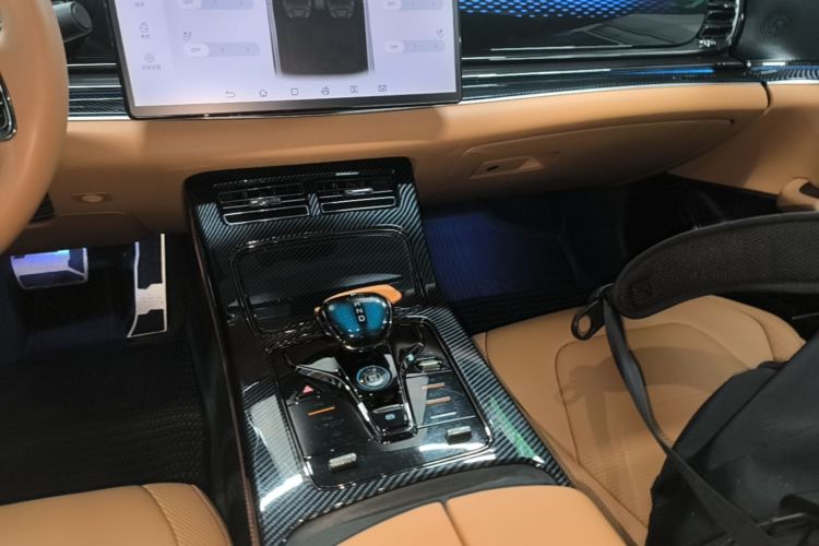BYD Han 2023 car image #14