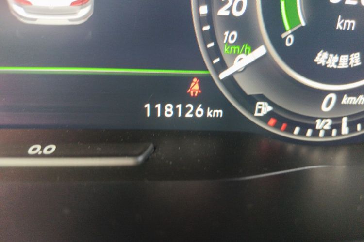 Volkswagen Golf 2020 car image #8
