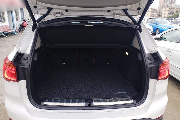 BMW X1 2019 car image #21
