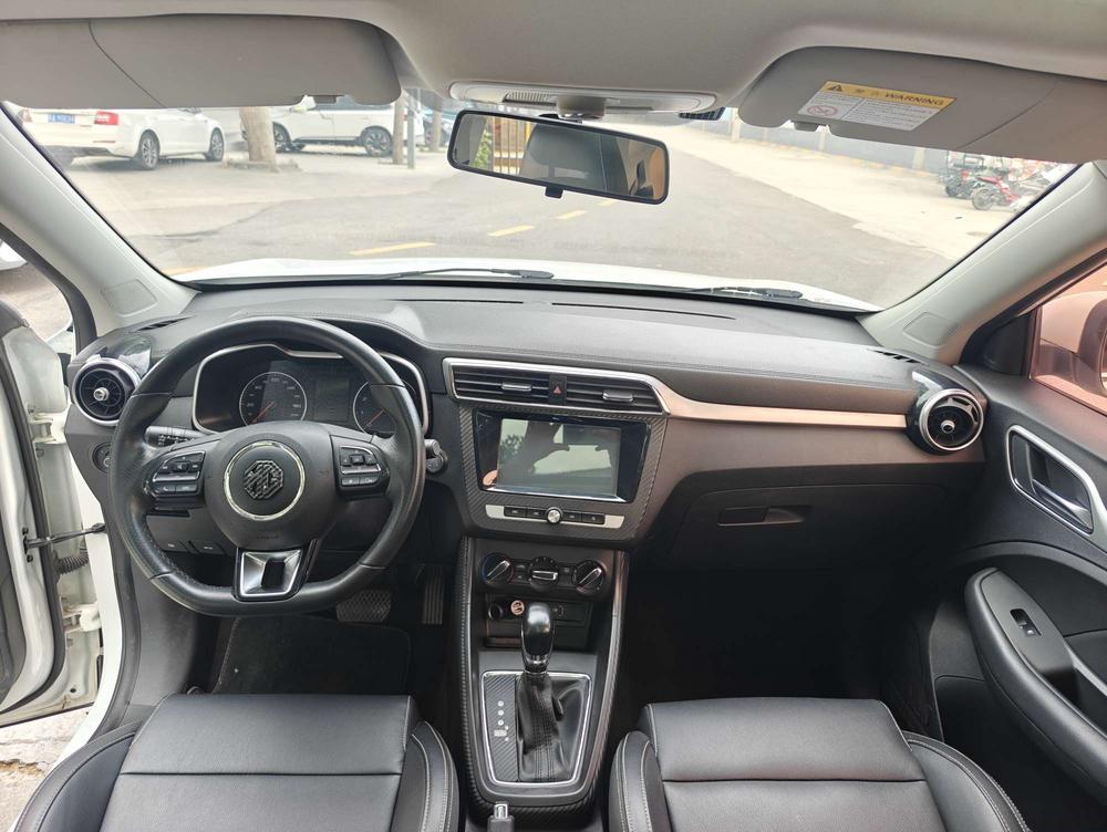 MG ZS 2017 #7 MG ZS 2017 car image #7
