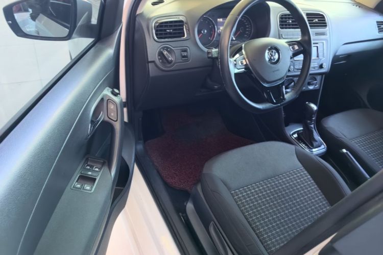 Volkswagen Polo 2016 #16 Volkswagen Polo 2016 car image #16