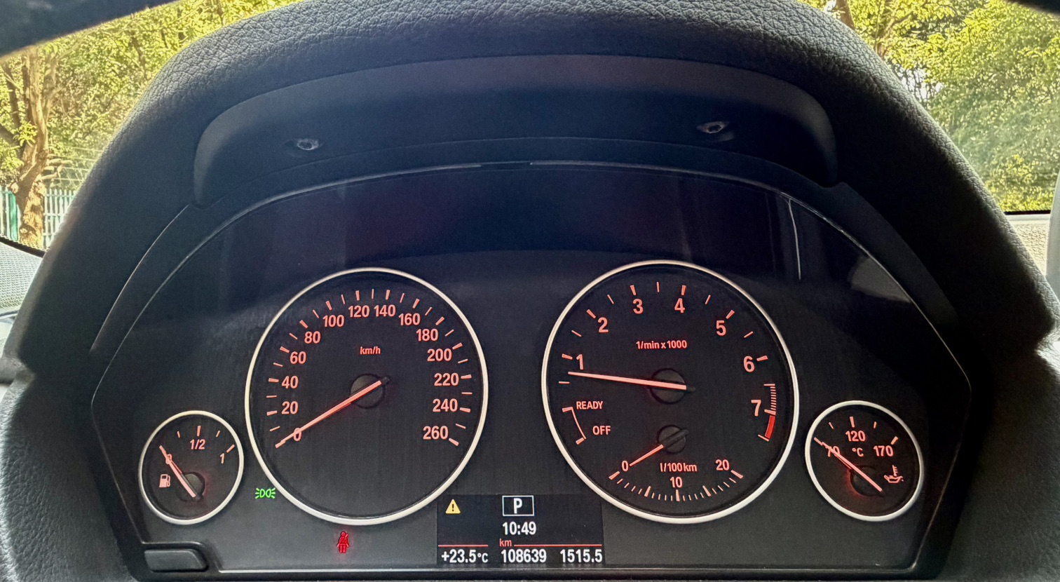 BMW 3 Series 2015 #5 BMW 3 Series 2015 car image #5