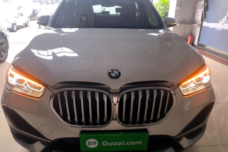 BMW X1 2020 #3 BMW X1 2020 car image #3