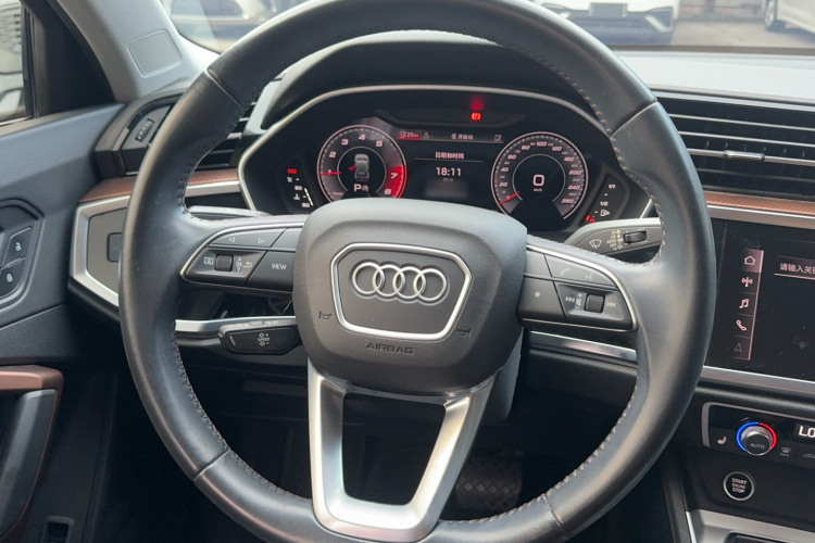 Audi Q3 2022 #12 Audi Q3 2022 car image #12