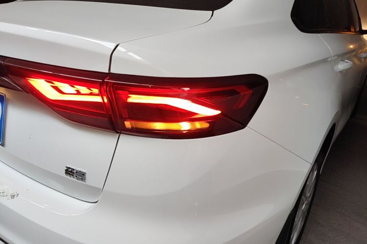 GEELY Emgrand 2025 car image #8