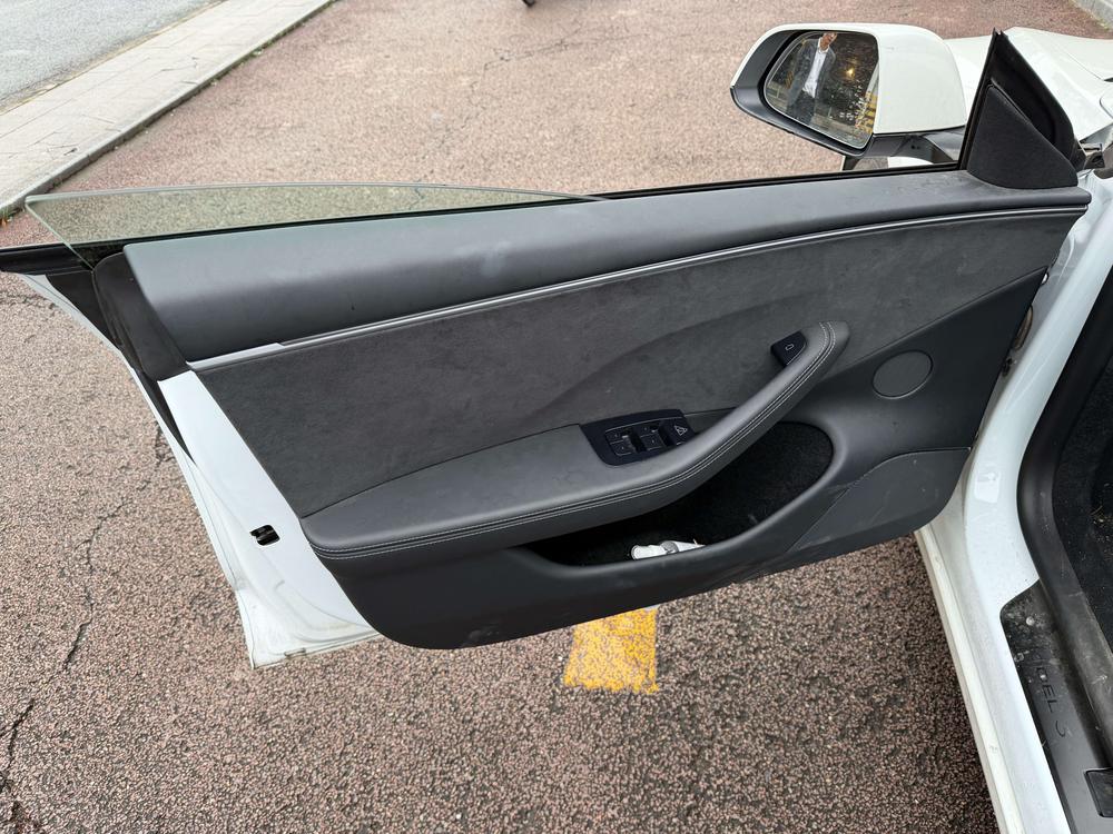 Tesla Model 3 2025 car image #6