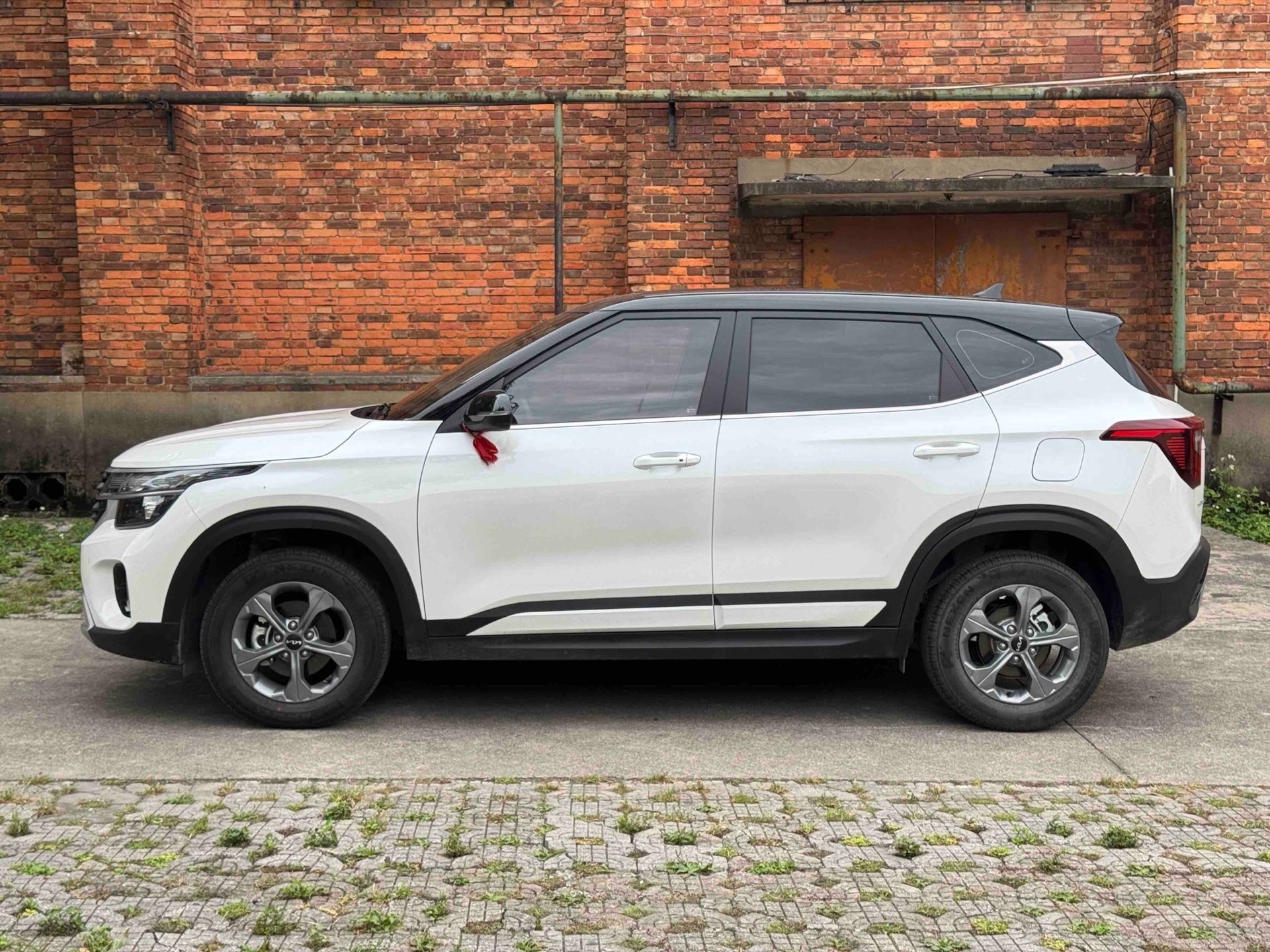 Kia Seltos 2025 car image #4