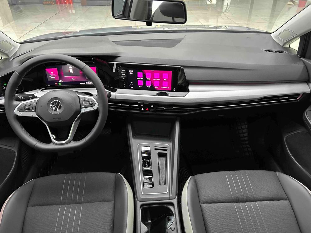 Volkswagen Golf 2022 #21 Volkswagen Golf 2022 car image #21