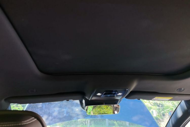 BYD Han 2024 car image #18