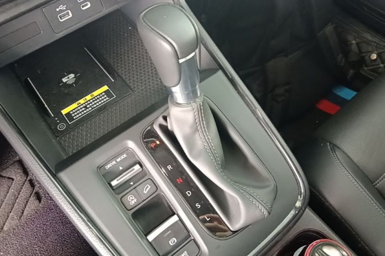 Honda CR-V 2025 car image #18