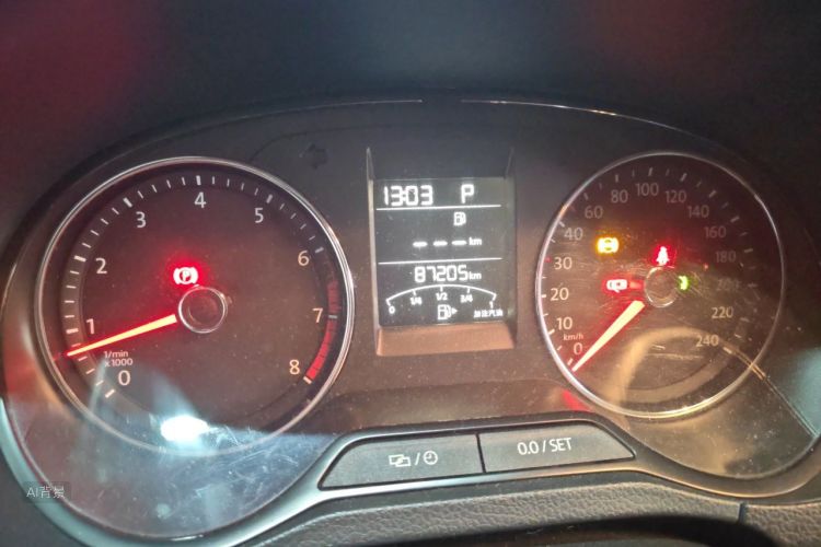 Volkswagen Polo 2017 #13 Volkswagen Polo 2017 car image #13