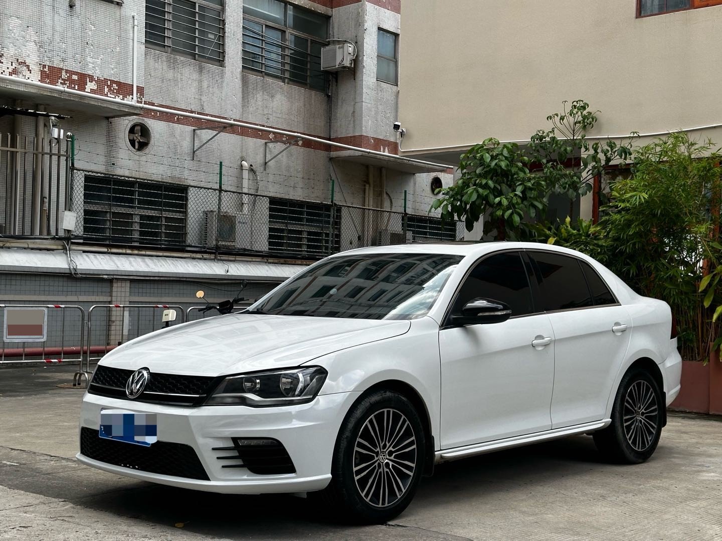 Volkswagen Bora 2016 Volkswagen Bora 2016 car image