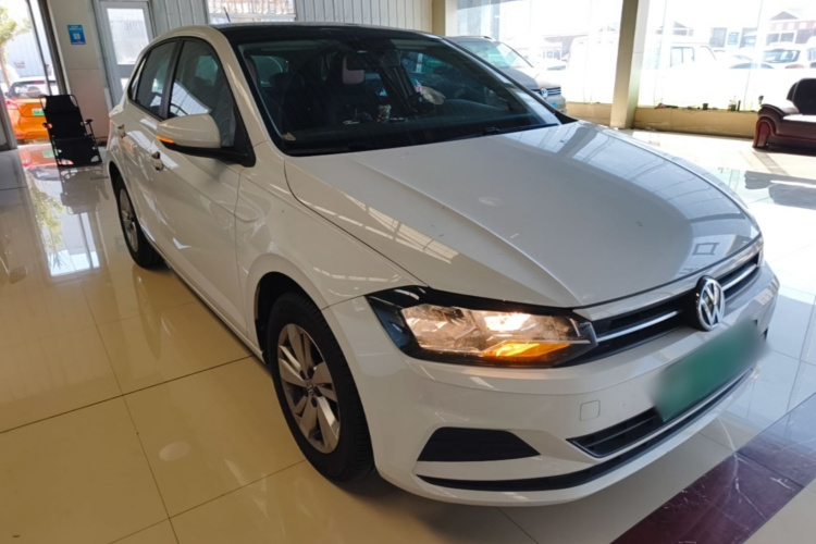 Volkswagen Polo 2020 car image #4
