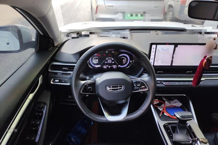 GEELY Emgrand 2023 car image #12