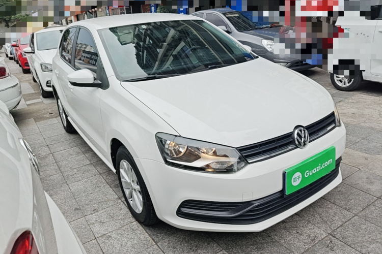 Volkswagen Polo 2016 car image #4