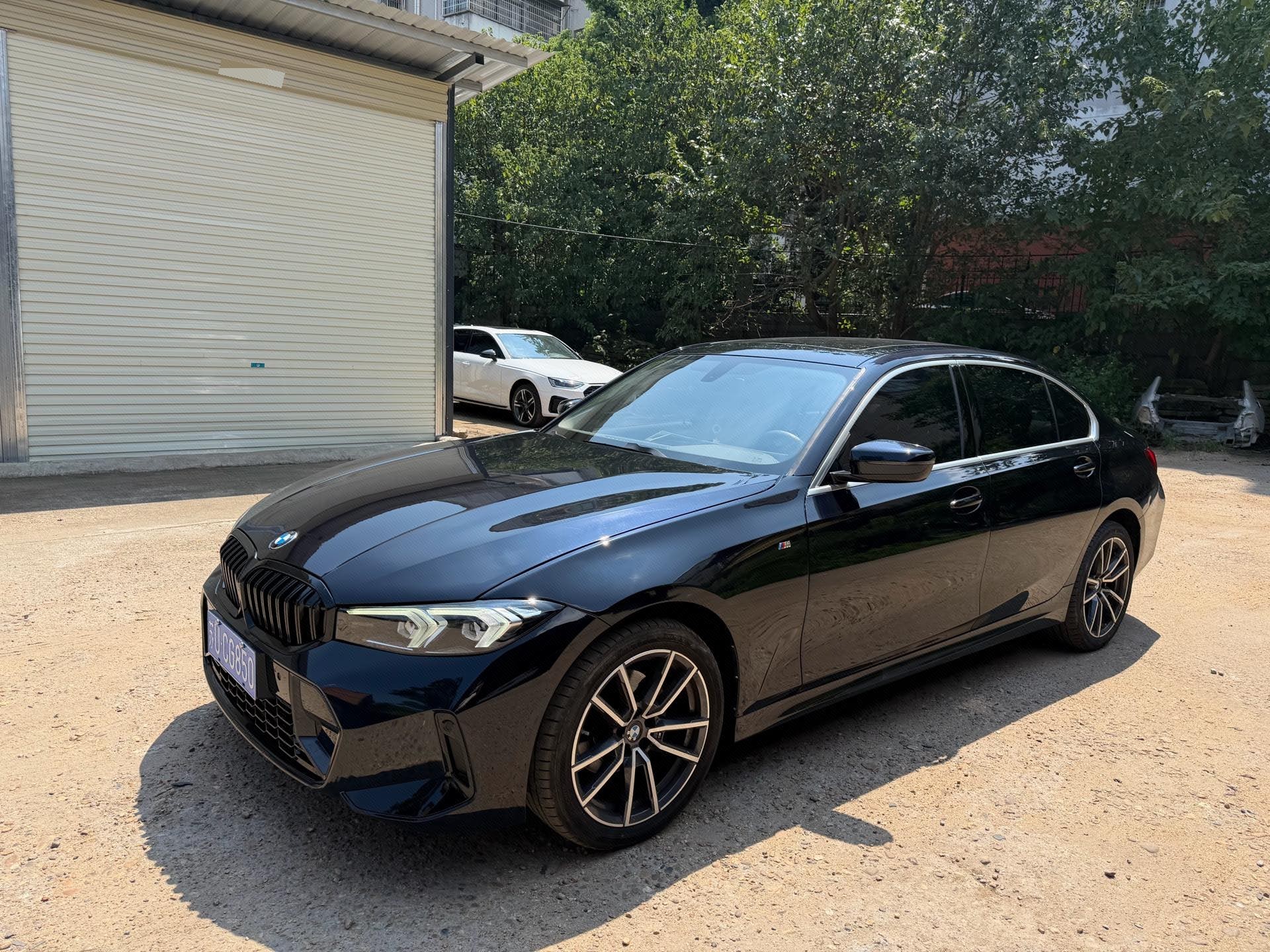 BMW 3 Series 2024 car image 