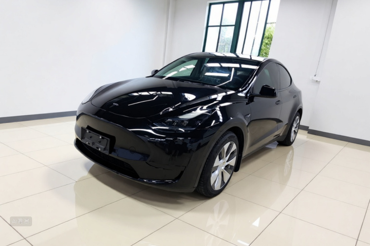 Tesla Model Y 2022 #2 Tesla Model Y 2022 car image #2