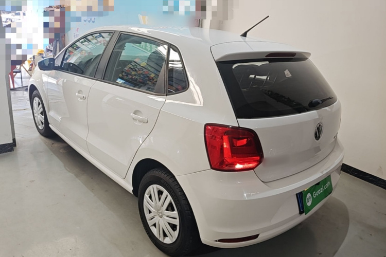 Volkswagen Polo 2016 car image #5