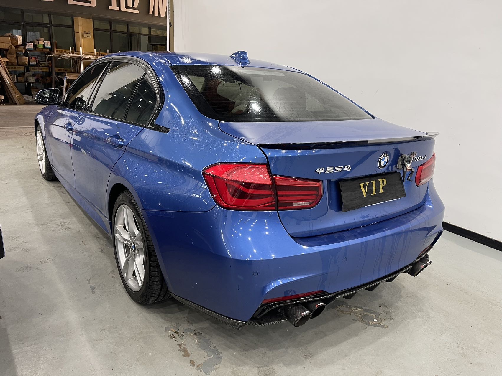 BMW 3 Series 2019 #7 BMW 3 Series 2019 صورة سيارة #7