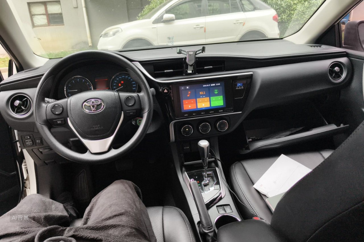 Toyota Corolla 2019 #11 Toyota Corolla 2019 car image #11