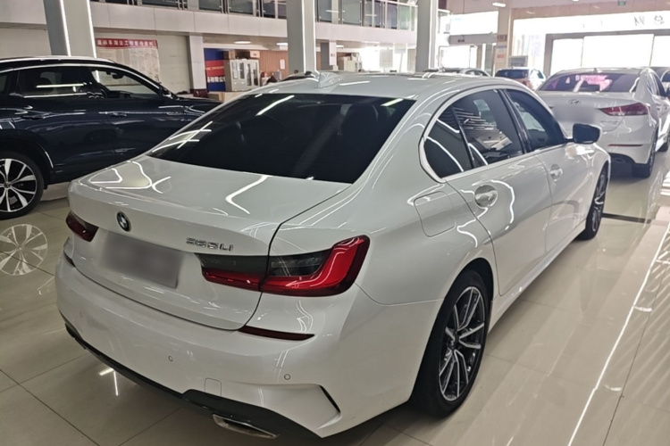 BMW 3 Series 2021 #5 BMW 3 Series 2021 car image #5