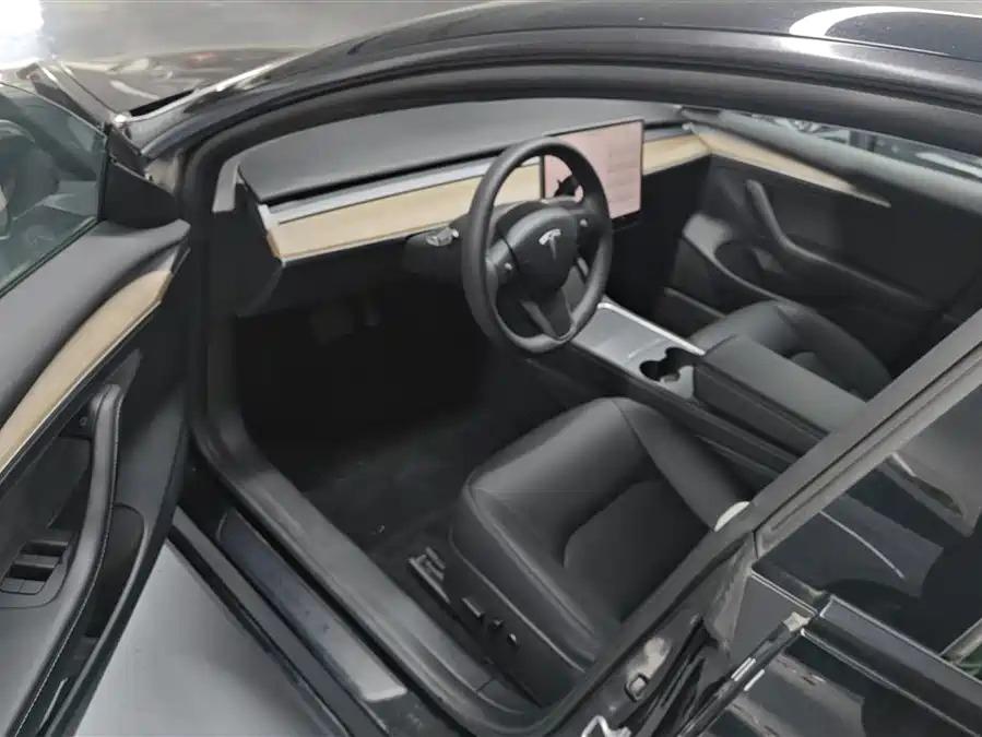 Tesla Model 3 2022 car image #5