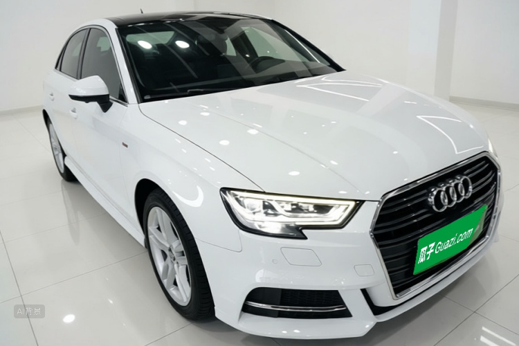 Audi A3 2019 #4 Audi A3 2019 car image #4