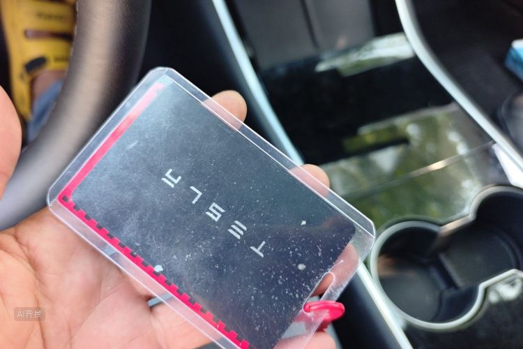 Tesla Model 3 2020 immagine di auto #10
