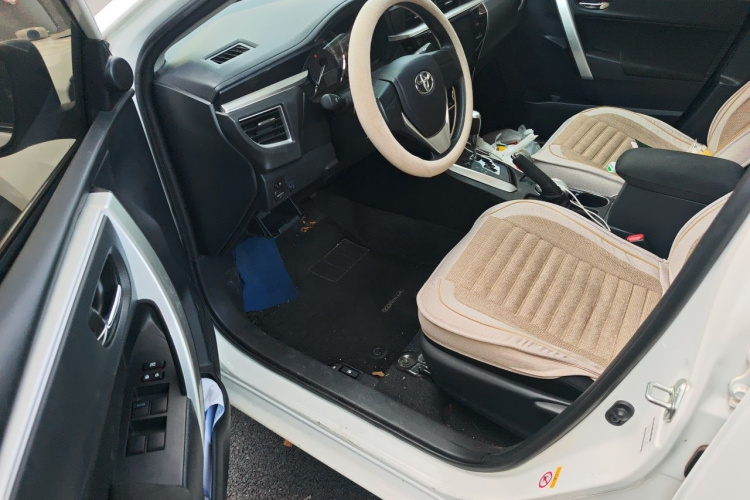 Toyota Corolla 2018 #9 Toyota Corolla 2018 car image #9