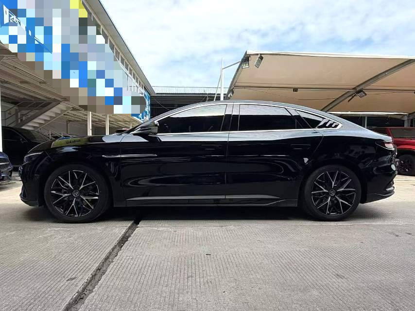 BYD Han 2024 car image #9