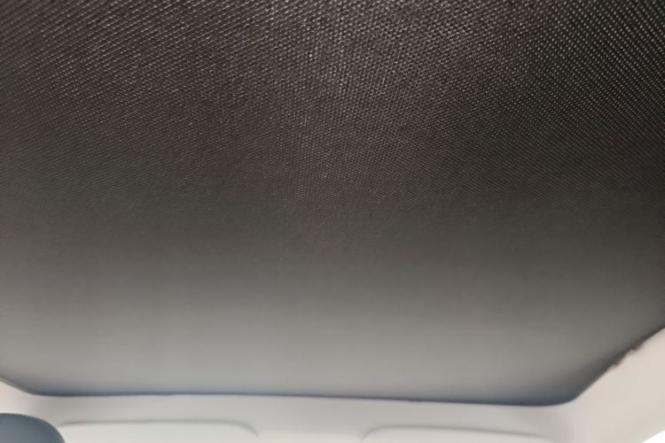 Tesla Model Y 2023 #18 Tesla Model Y 2023 car image #18