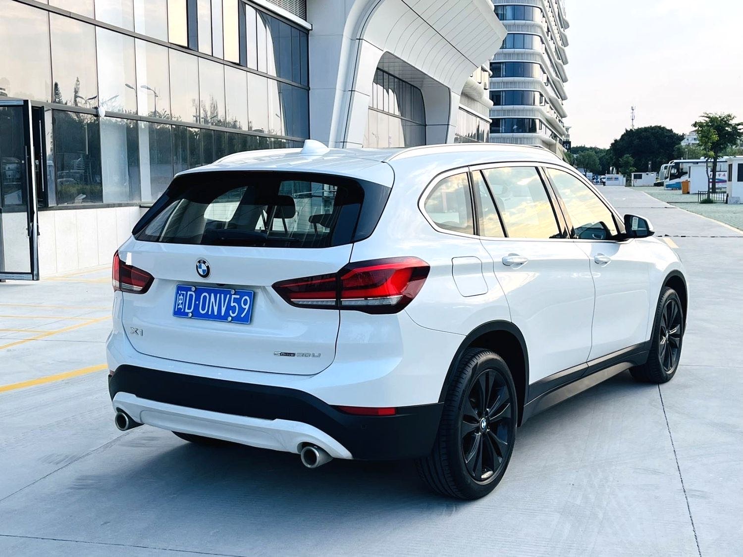 BMW X1 2021 #6 BMW X1 2021 car image #6