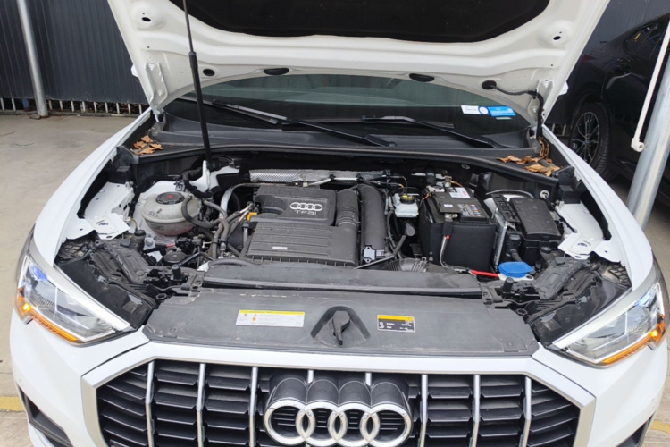 Audi Q3 2020 #20 Audi Q3 2020 car image #20
