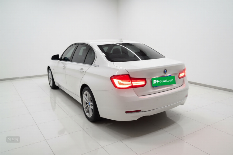 BMW 3 Series 2017 #5 BMW 3 Series 2017 car image #5