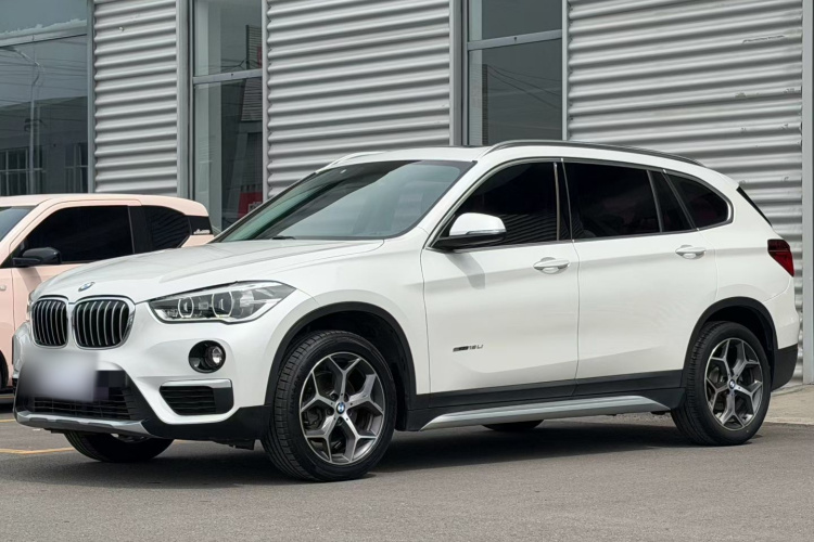 BMW X1 2018 #2 BMW X1 2018 car image #2