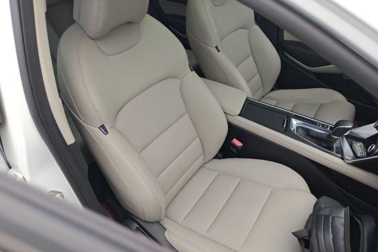 GEELY Binray 2018 #24 GEELY Binray 2018 immagine di auto #24