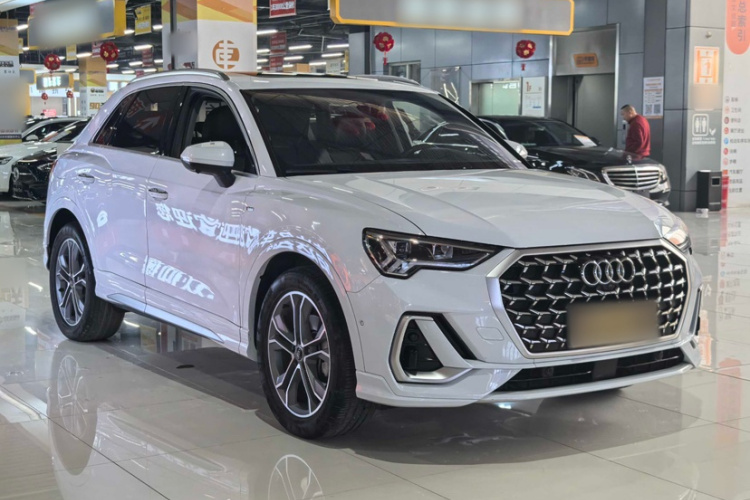 Audi Q3 2024 #4 Audi Q3 2024 car image #4