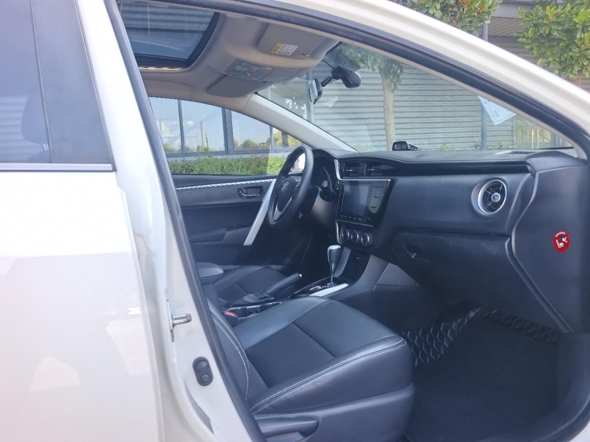 Toyota Corolla 2019 car image #11