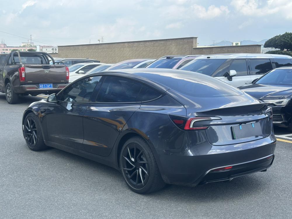 Tesla Model 3 2024 #4 Tesla Model 3 2024 car image #4