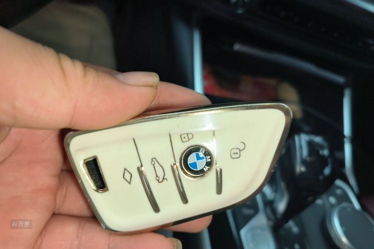 BMW 3 Series 2021 #10 BMW 3 Series 2021 car image #10