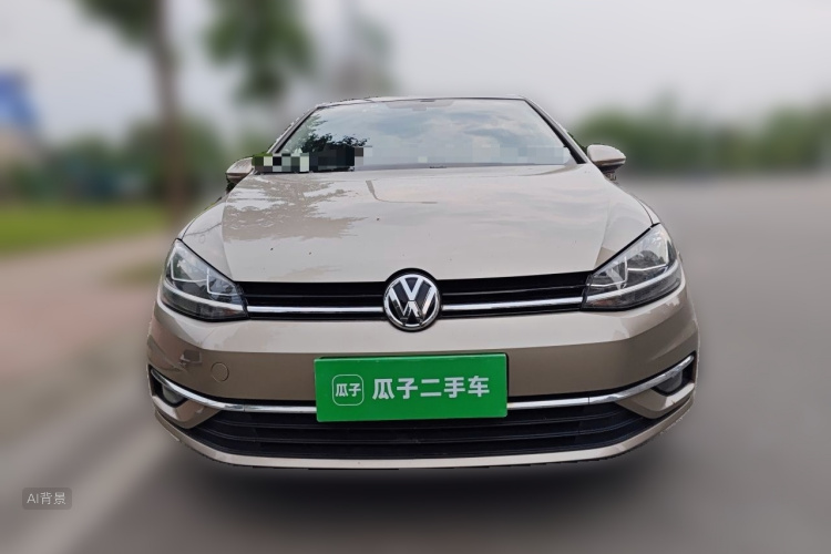 Volkswagen Golf 2019 car image #3