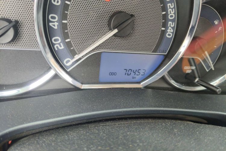Toyota Corolla 2017 #8 Toyota Corolla 2017 car image #8