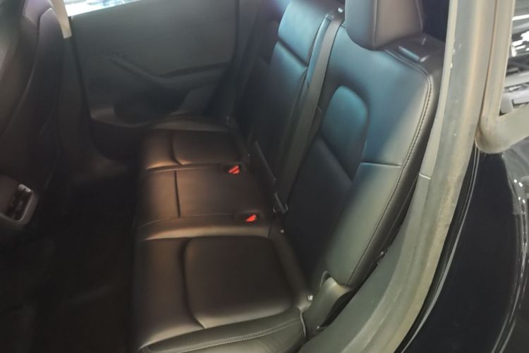 Tesla Model Y 2022 #17 Tesla Model Y 2022 car image #17