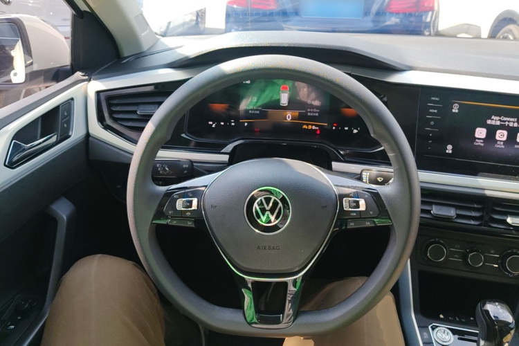 Volkswagen Polo 2023 #11 Volkswagen Polo 2023 car image #11